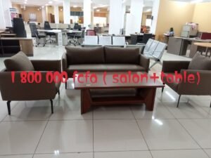 FAUTEUILS SALON AVEC TABLE BASSE